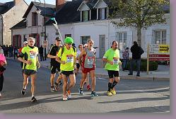 02 Marathon Cheverny 376 * 680 x 453 * (150KB)